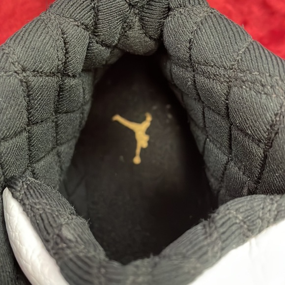 NIKE AIR JORDAN 12 RETRO - Picture 11 of 11